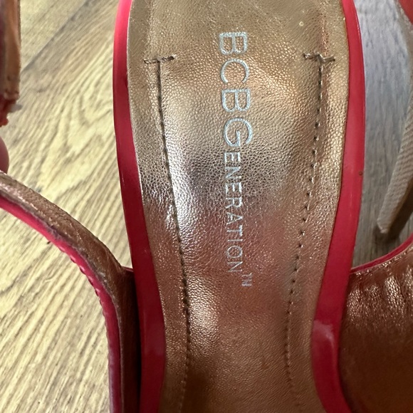 SZ 7 BCBG ANGELO PLATFORMS - Picture 3 of 9